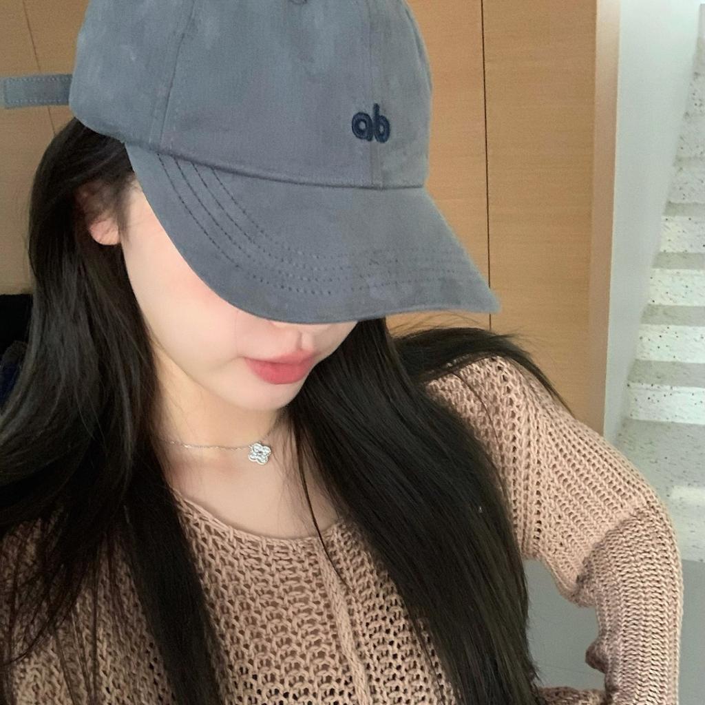 Embroidered Letter Baseball Caps for Both Men and Women with Soft Tops Large Heads and Pure Cotton Baseball Caps Make The Face Look Smaller