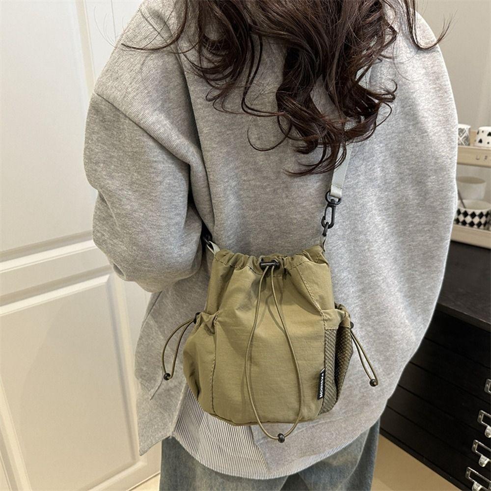 Korean Style Drawstring Bucket Bag Purse Small Crossbody Bag Fashionable Nylon Shoulder Bag  Women