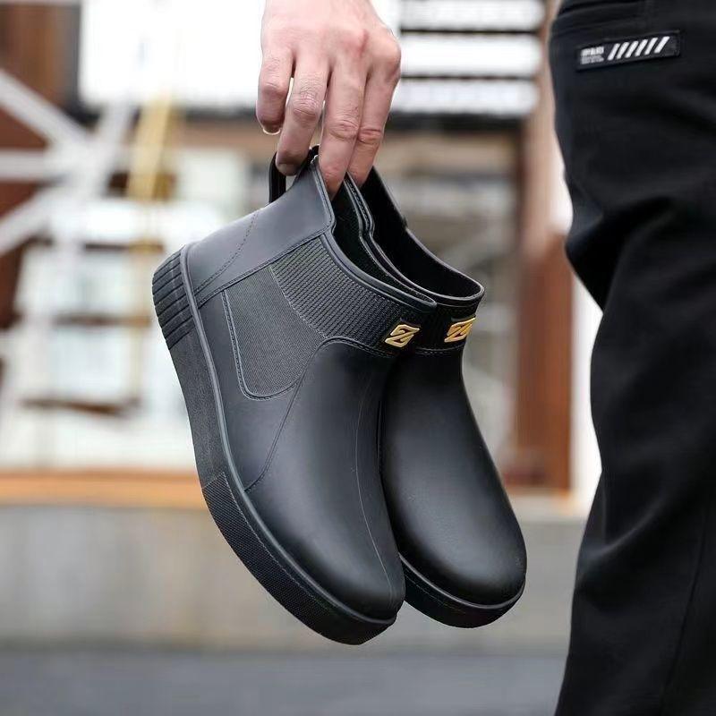 Stock Available Low-Top Thermal Gumboot Waterproof Rubber Boots Fabric Lining Upper Rain Boots