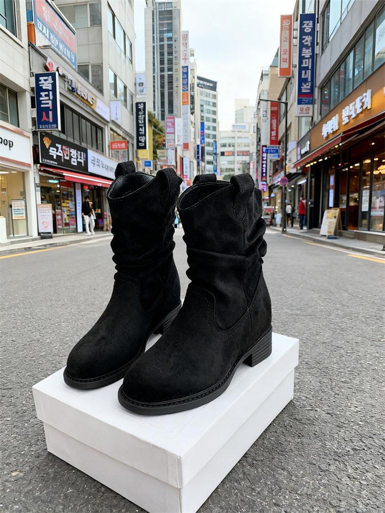 

Soft leather version~ French retro pleated thick heel piled boots women s 2025 autumn and winter new thin western cowboy short boots 40 чёрный
