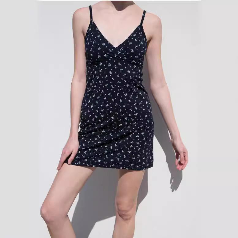 2025 Damen Blumen-V-Ausschnitt Trägerkleid - Amerikanische Hot Girl Sommerkleidung