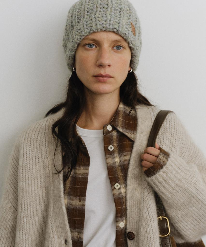 Yulago Muffin Alpaca Beanie