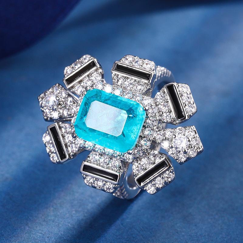 

Ювелирные изделия Медное основание Позолоченное Имитация цвета Сокровище Свет Роскошь Ретро Костюм Женский Основной камень 8 * 10