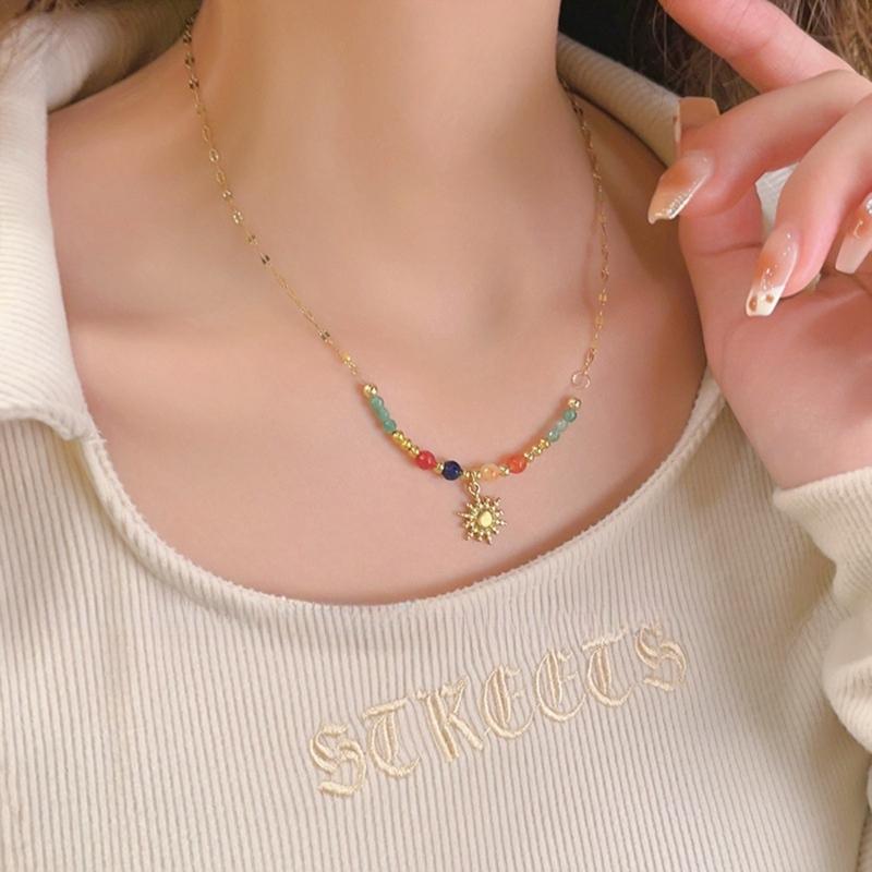 Colorful Beaded Sunflower Necklace Handmade Pendant Necklace Adjustable Chain Necklace Unique Style Jewelry for Women