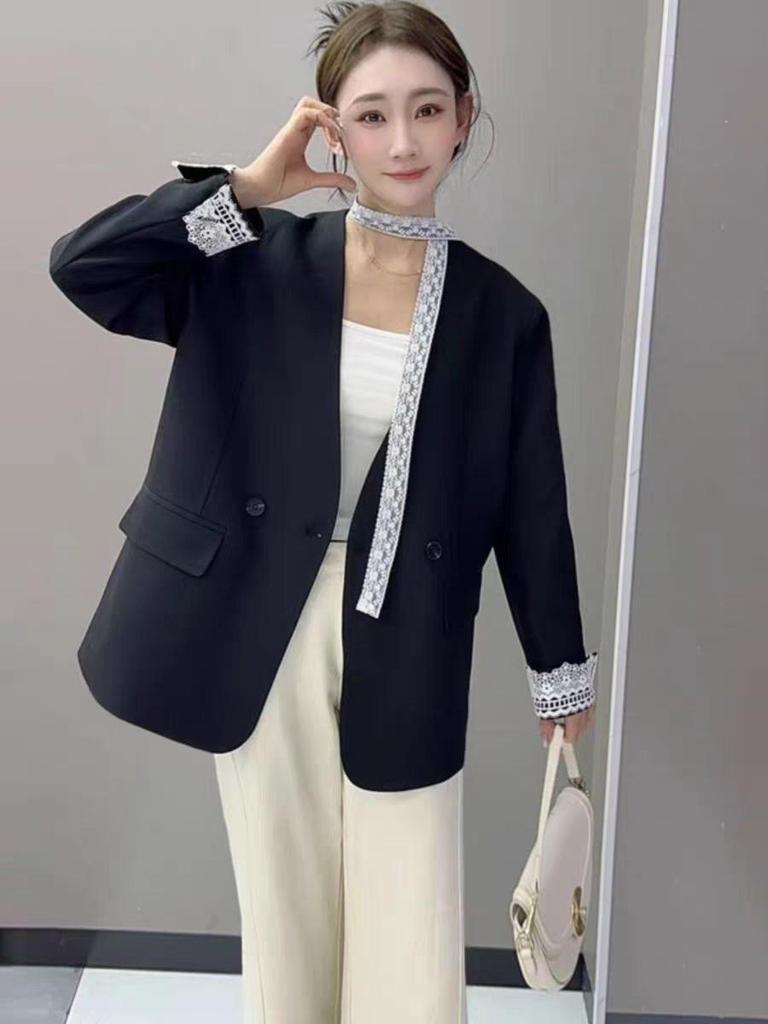 Dámské sako s V-výstřihem a krajkovými vsadkami - Jaro 2025 High-endový evropský styl ležérní top