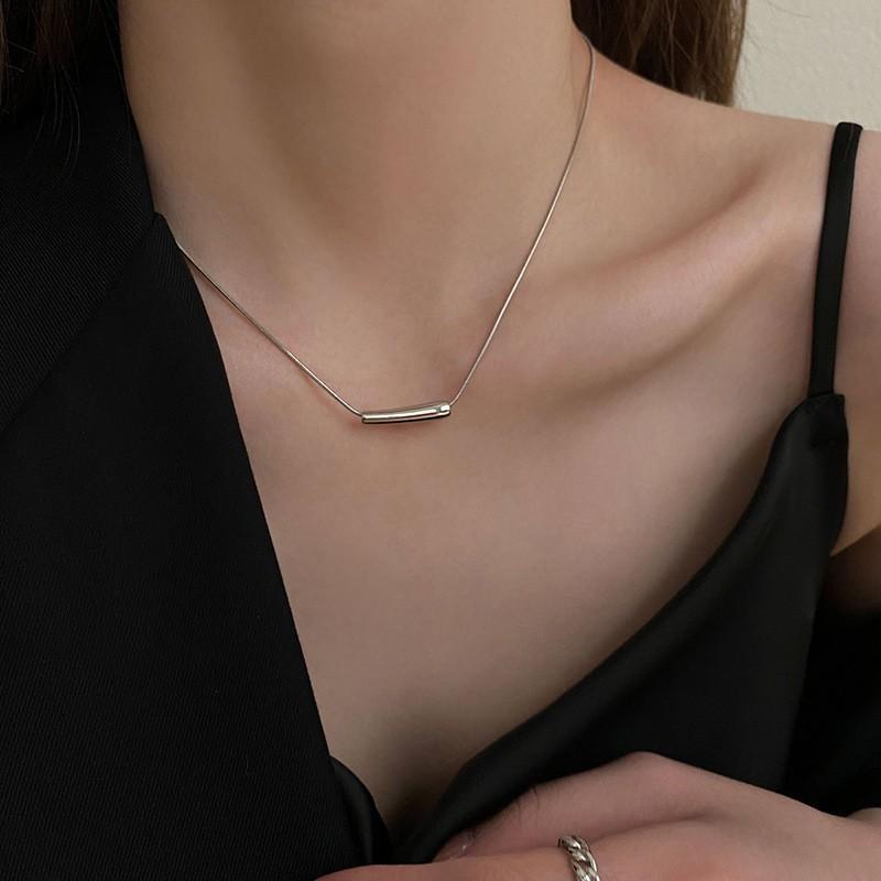 Double Layered Camellia Necklace for Women's Light Luxury Fashion Design Necklace Neck Chain Tassel Collarbone Chain Jewelry Gift