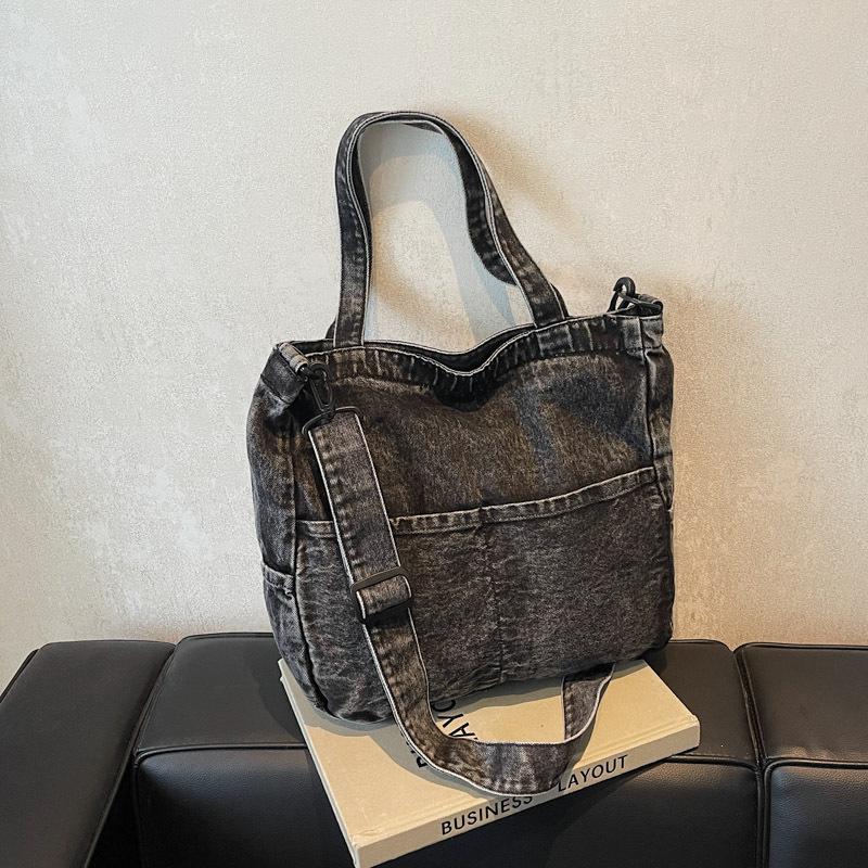 Denim Bag Bag Women's 2025 New Fashion Casual Shoulder Bag Large-capacity Tote Bag for Class Commuting Crossbody Bag