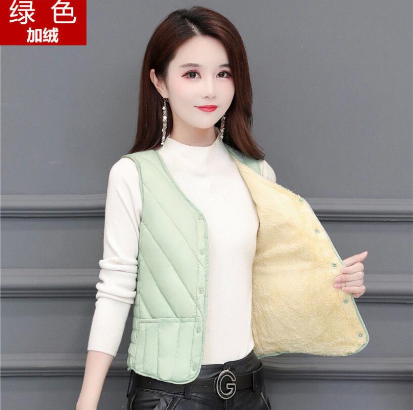 Winter Down Cotton Vest Women Thick Velvet 2025 New Lightweight Slim Short Inner Wear Warm Inner Tank Top Mother Waistcoat Thick
