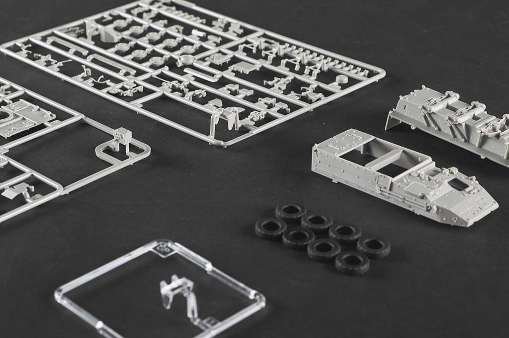 Trumpeter Skala Amerykański M1131 Stryker plastikowy model do składania 07424 1/72 (Pojazd bojowy)