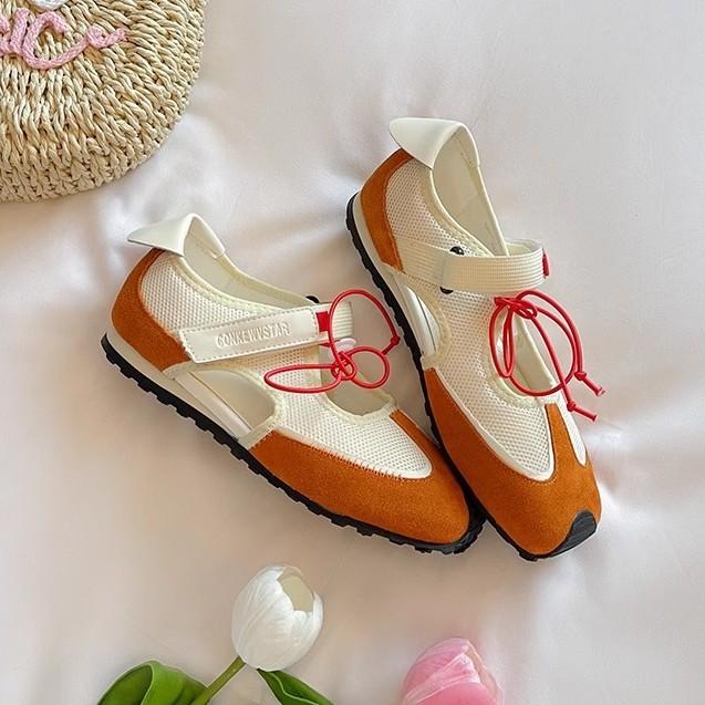 French shallow mouth Mary Jane shoes women's 2025 summer new leather hollow sports casual fashion ballet shoes