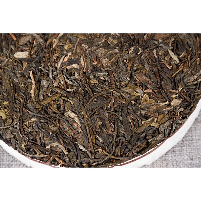 357 Ceai verde organic Yiwu Fenghuang Wo Tort cu șapte semințe Ceai de primăvară Tort cu ceai