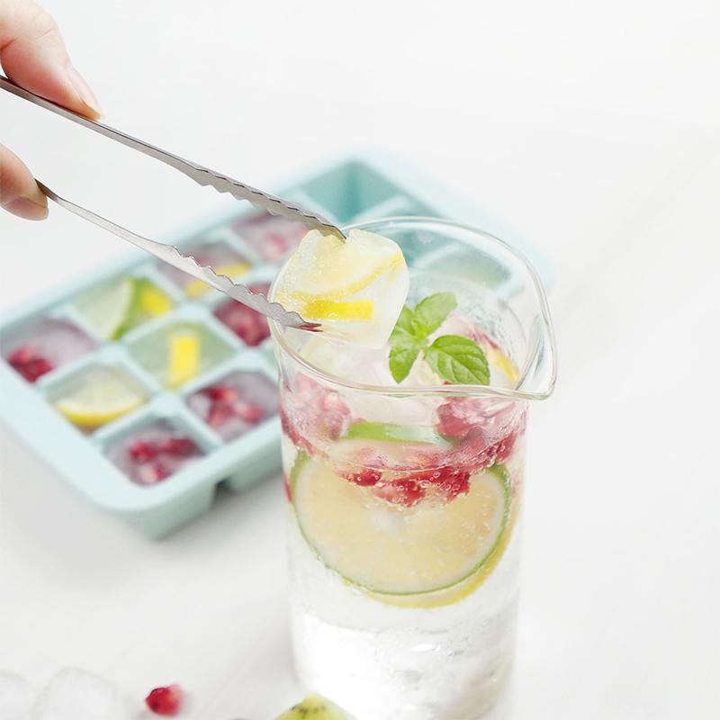 15 Cup Soft Silicone Ice Tray, Ice Making Mold Easy To Clean, Food Grade Ice Cube Mold Tray  Reusable for Whiskey & Bar