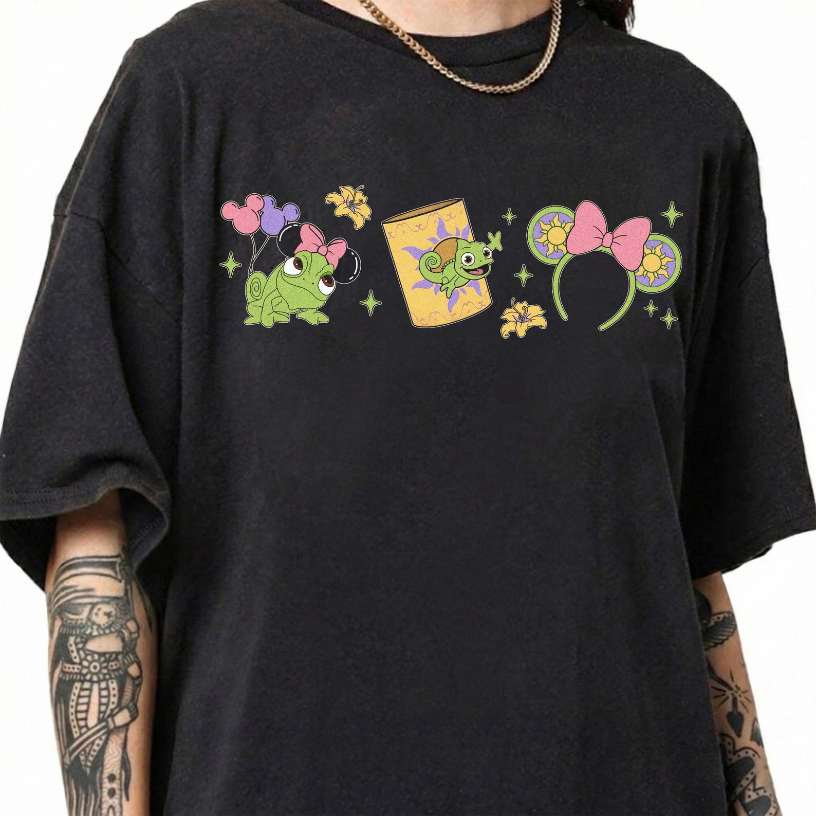 Disney Tangled Pascal Shirt, Rapunzel Sun Ears, Best Day Ever, Coquette Bow Park Tee L