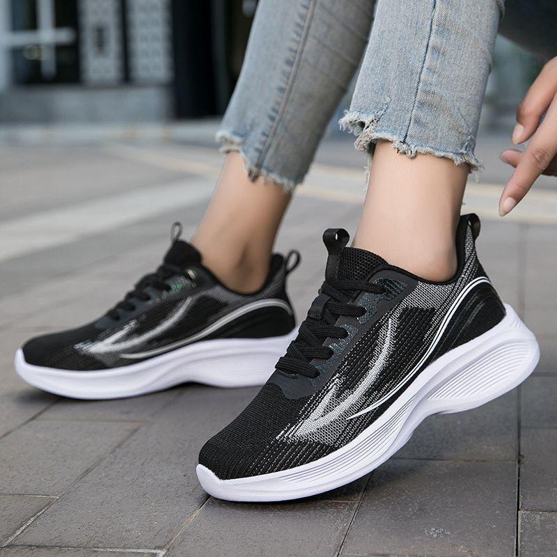 Fashion women's shoes lightweight campus sports running shoes 2025 new flat princess black mesh fitness shoes