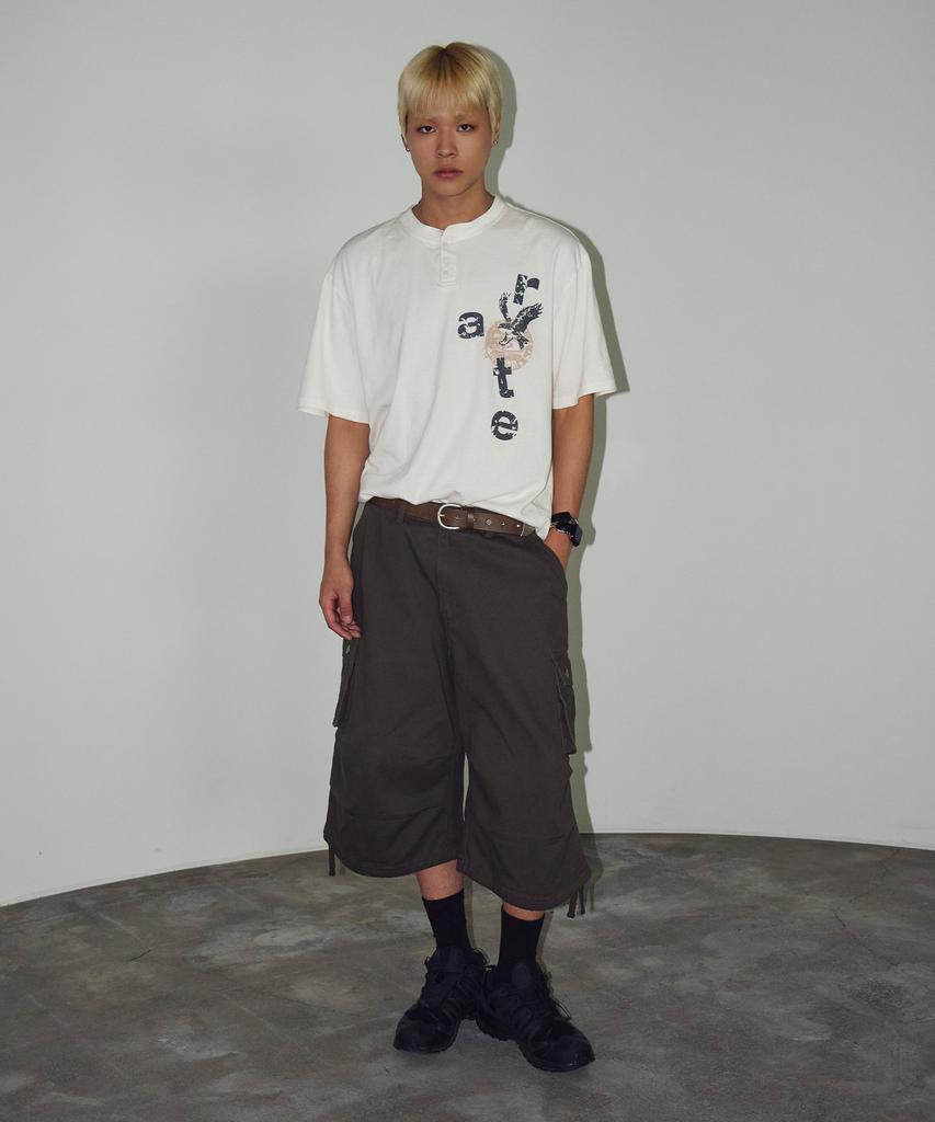 TRAVEL Imperial Pigment Henley Neck Short Sleeve Tee Cream