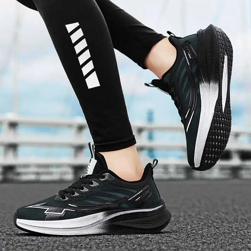 Cold-proof Flat-heeled Sneakers For Adults Loafers Luxury Designer Shoes Man Tenis Badminton Sports Novelty Maker Shors