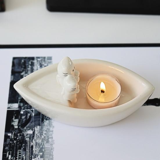 Cat Candle Holder Boat-Shaped Aromatherapy Cup Kittens Warming Paws Tea Light Holder for Home Bedroom Living Room Decor