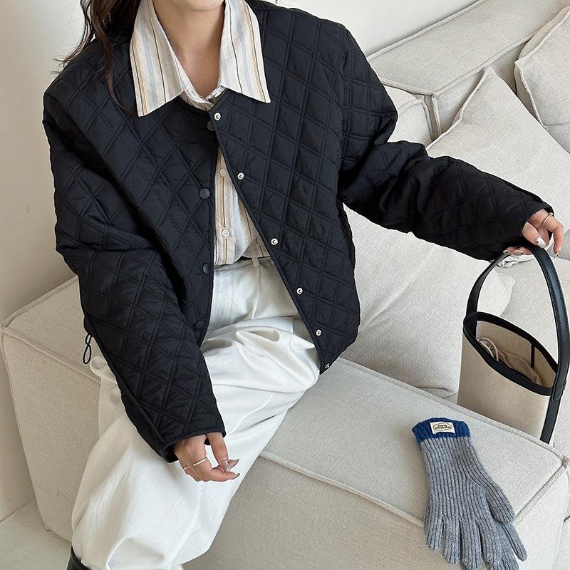 Autumn and winter women's light cotton-padded jacket, short round neck rhombus thermal cotton-padded jacket