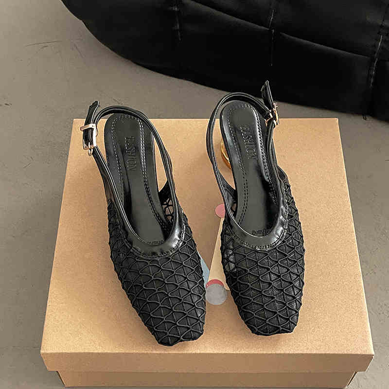 

Новые летние женские сандалии с вырезами, модные туфли-лодочки для вечеринок, женские туфли странного стиля, сабо 39 чёрный