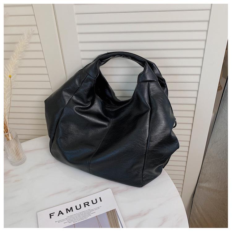 

Повсякденна м яка поверхнева сумка великої місткості жіноча нова популярна універсальна сумка 2024 р. чорний