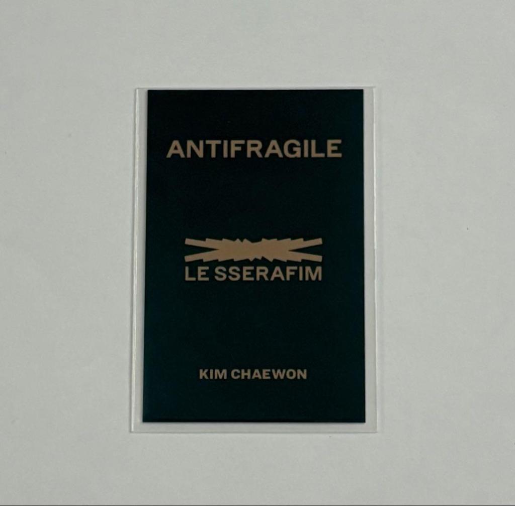 [USED] Rare Lu Seraphim Chaewon Sanok Trading Card Antifragile