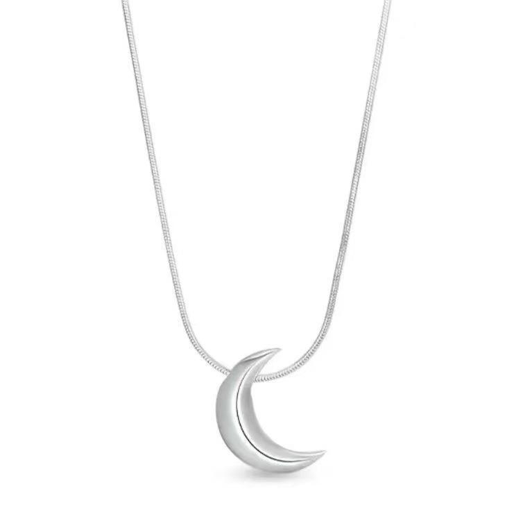 Versatile crescent moon necklace women s trendy new ins cold wind sweater chain trendy temperament collarbone chain ins wind