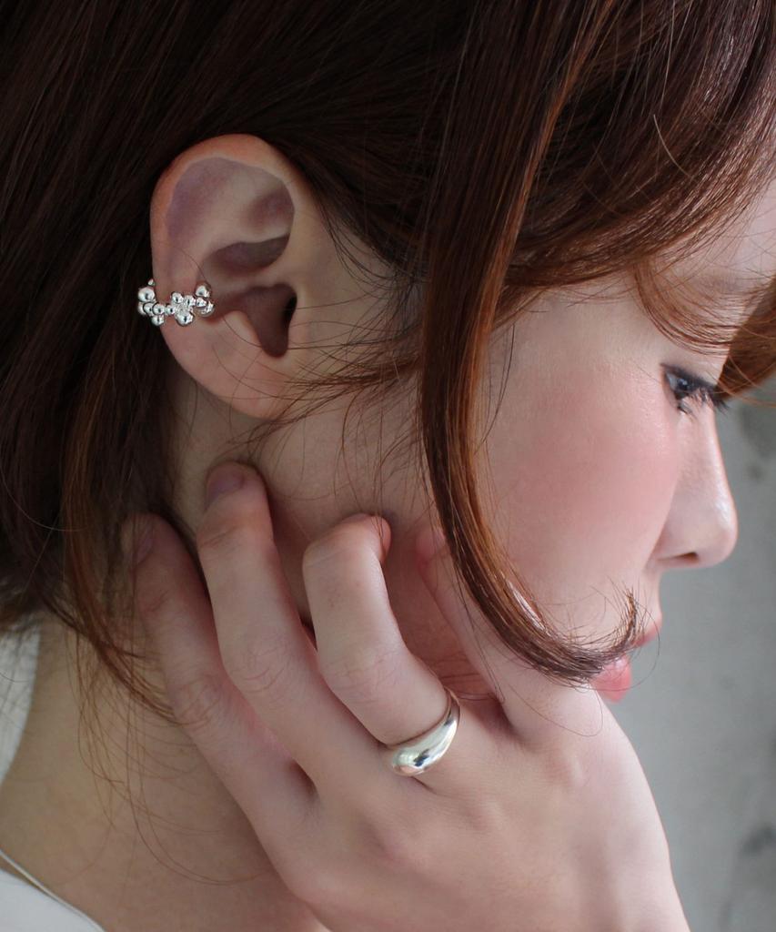 Chorock H Earcuff (Silver)