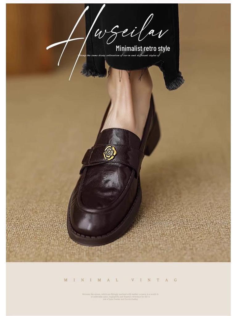 Women's French Retro Leather Camellia Loafers - Round Toe, Chunky Heel, Slip-on