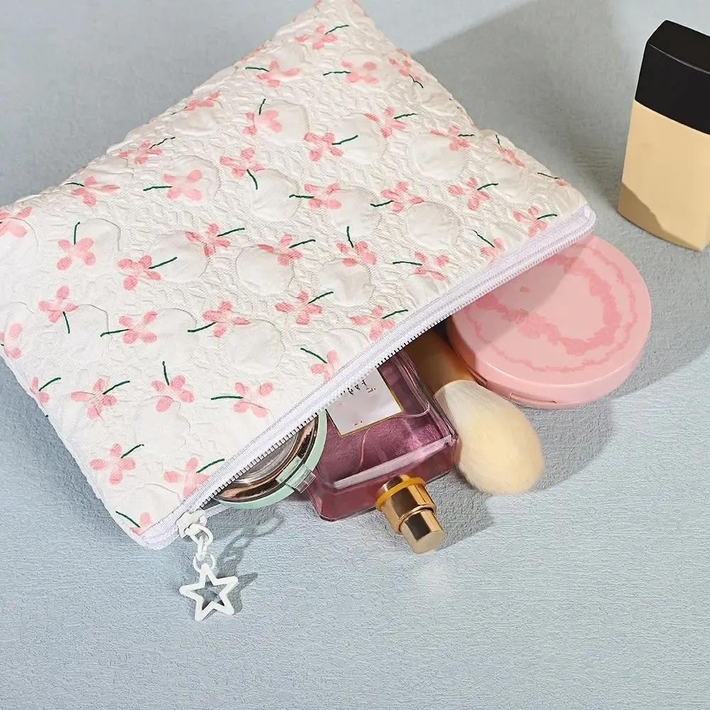 Bestickte Blume Florales Kosmetiktasche Tragbare Reisetasche Handgepäck Make-up Tasche Hautpflege Taschen Toilettenartikel Taschen Geschenkbox Damen Geschenk