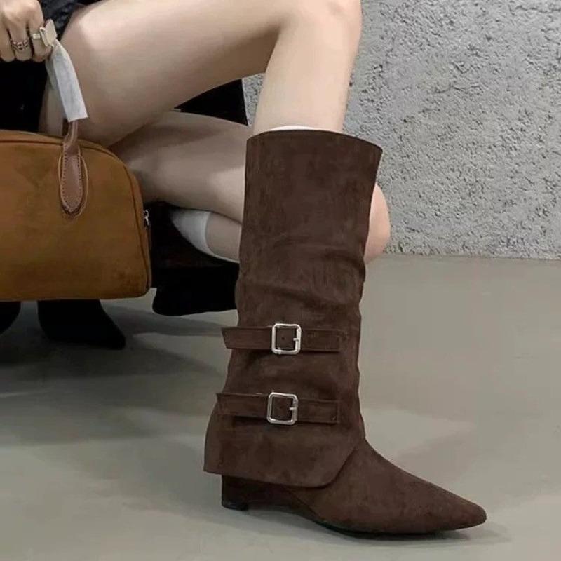 Fashion Spring Fall Winter New Pointed Toe No Knee Metal Belt Buckle Wedge Kitten Heel Boots Fashion Non-Slip Tall Boots