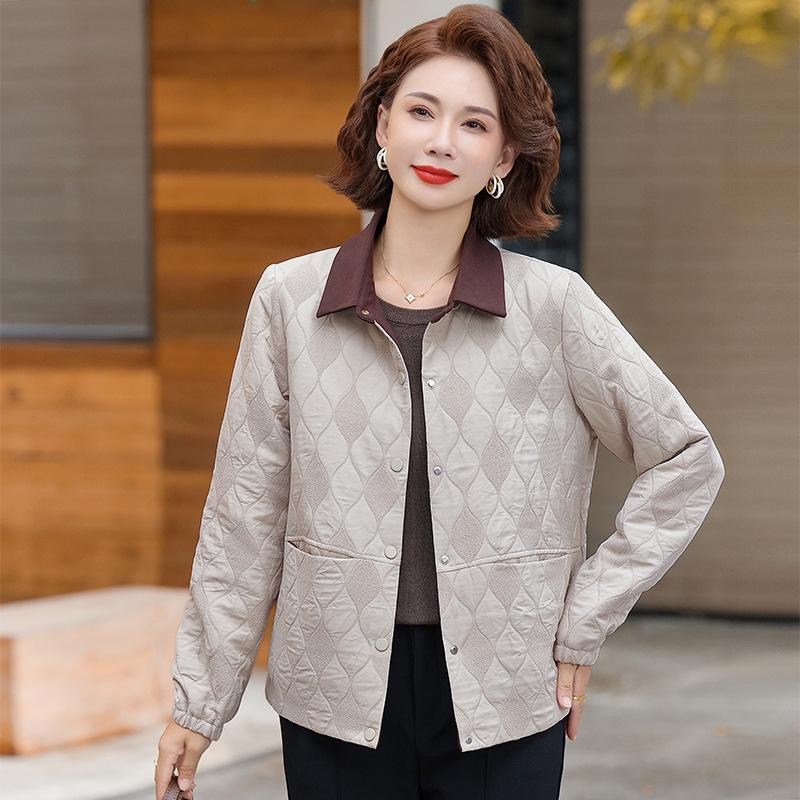 

Осенняя женская приталенная куртка с лацканами 2025 - Модная однотонная для мам среднего и пожилого возраста XL (90-110 lbs)