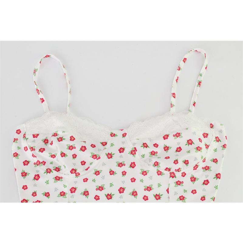 Französische Spitze mit süßem und würzigem Mädchen, reinem Wind, tiefem V, kleinem Neckholder-Nachthemd, schlankes Wickel-Gesäß, kurzes Kleid