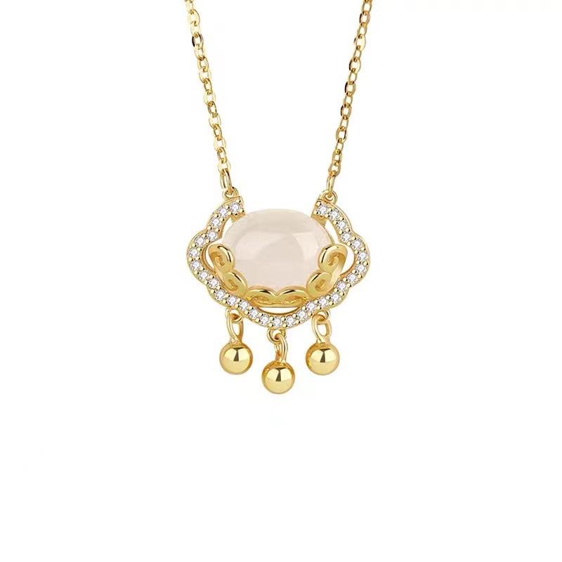 Ping An Lock Necklace Light Luxury Niche Xiangyun Longevity Lock Valentine's Day Gift for Girlfriend
