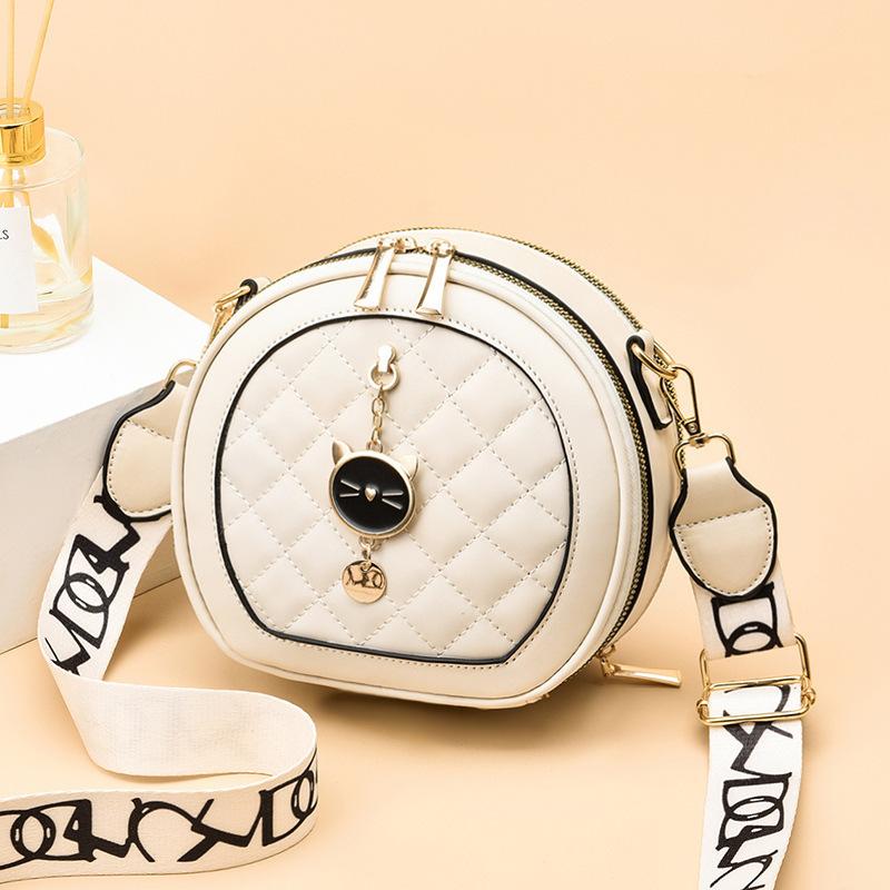 Women's bag small bag Women's foreign style shoulder bag Fashion wide shoulder strap Rhombus messenger small round bag