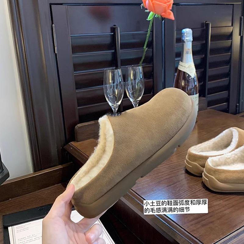 

Small potato fur integrated all-inclusive women s autumn and winter new outer wear velvet warm cotton shoes fluffy shoes 40