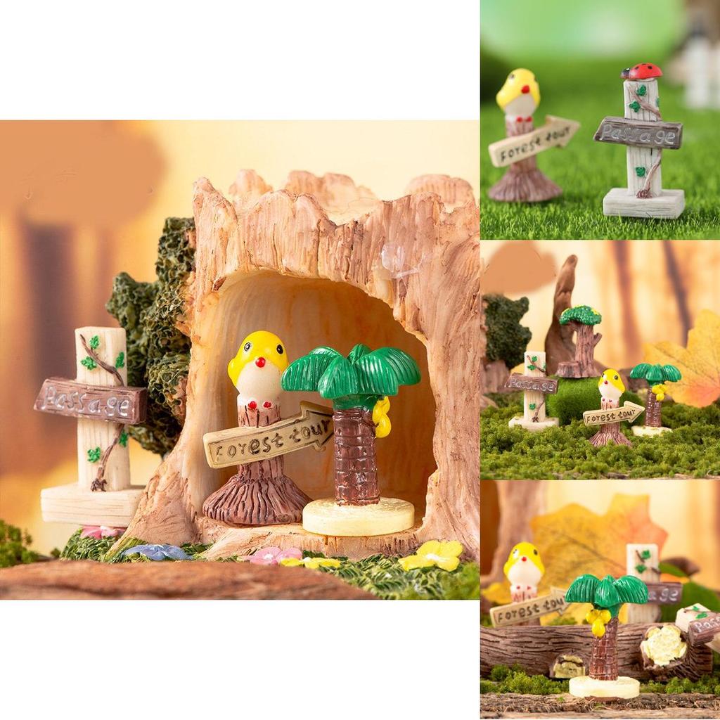 Charming Resin Miniature Signpost Decor For Moss Terrariums And Fairy Gardens