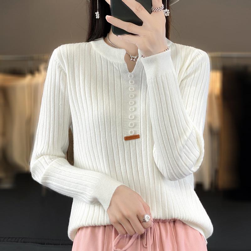 2023 Autumn Women's Slim Fit Long Sleeve Button Knit Pullover with Round Neck