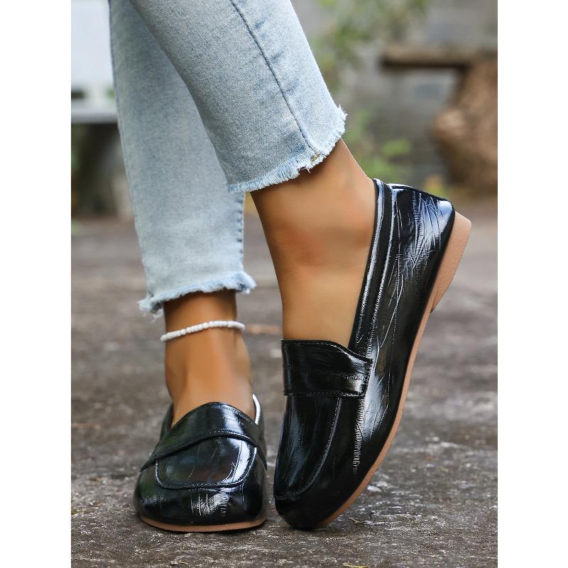Soft-soled Single Shoes Women's 2025 Autumn New Flat Plus-size One-foot Lazy Beanie Shoes