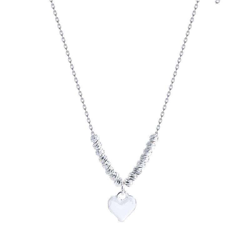 Modny naszyjnik z koralików w paski z wisiorkiem 3D w kształcie serca - Wszechstronny, luksusowy i stylowy dla kobiet.