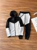 Completo da uomo in maglia con cappuccio multicolore per sport primaverili e autunnali