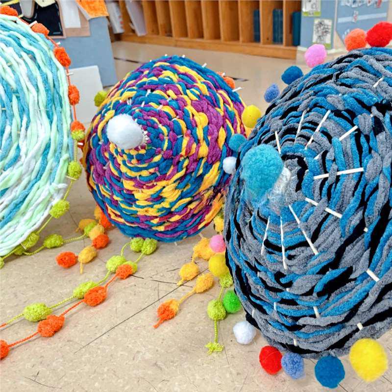 Creative Yarn Pack for Kindergarten: Handmade Umbrella Stand and Hanging Ornaments
