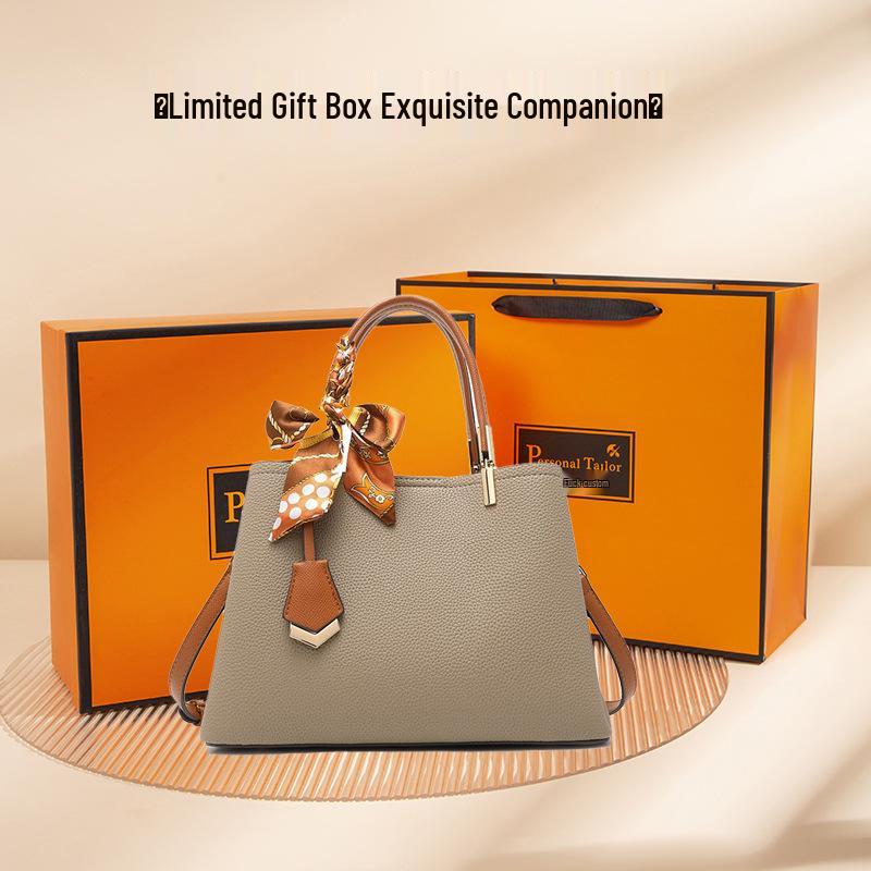 Women's Red Wedding Handbag: Fashion Tote for Ladies & Mother-in-Law's Banquet Gift