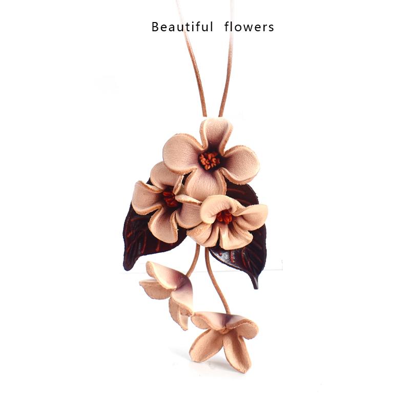 Genuine Top Grain Cowhide Floral Car Hanging Ornament Elegant Handbag Charm Fashionable Auto Interior Decor Cute Gift for Women