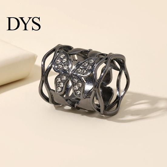 Fine Electroplated Scarf Ring Hollow-out Butterfly Ring, Rhinestone Holder, Elegant Stylish for Women Slide Shirts Neckerchiefs Shawls Silk