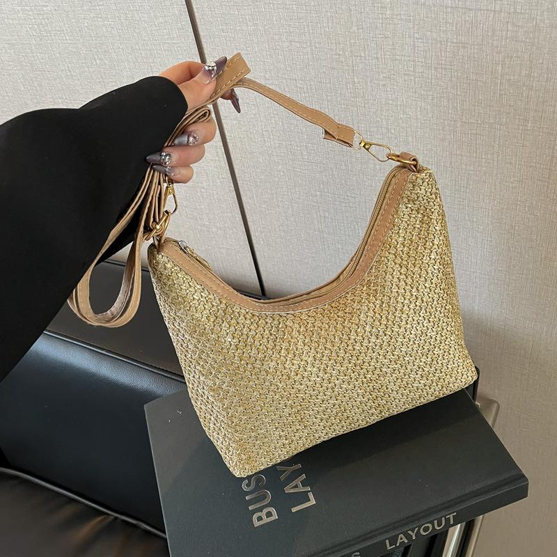 This year's popular woven shoulder messenger bag 2025 spring new versatile ins leisure bag splicing tote bag women