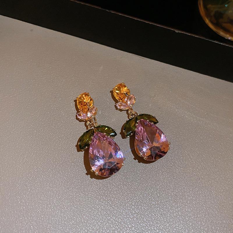 Exquisite French Zircon Flower Jewelry Set: Court-Style Clavicle Necklace & Pendant Earrings