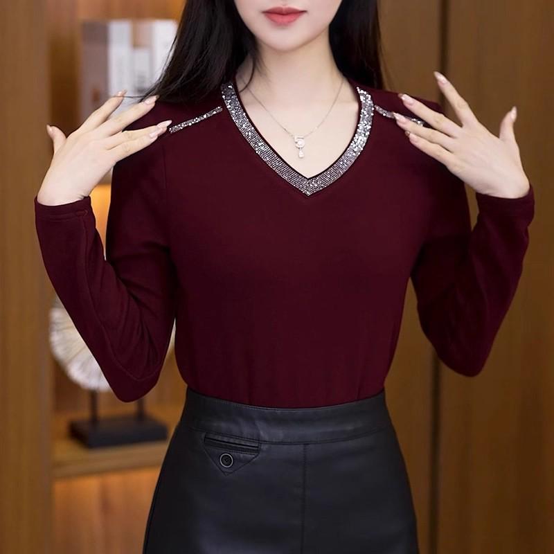 Elegant Rhinestone V-Neck Thermal Fleece Top for Mothers Medium вино красного