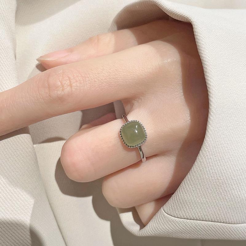 Narodowy Styl Hetian Jade Pierścionek Damski Niszowy Design Prosta Moda Kamień Szlachetny Spersonalizowany Jadeitowy Pierścionek