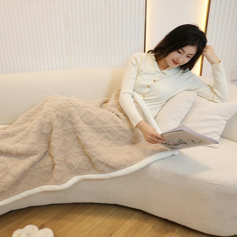 

Thickened Winter Shawl & Sofa Blanket - Multipurpose Small Quilt for Office Naps 90*140CM