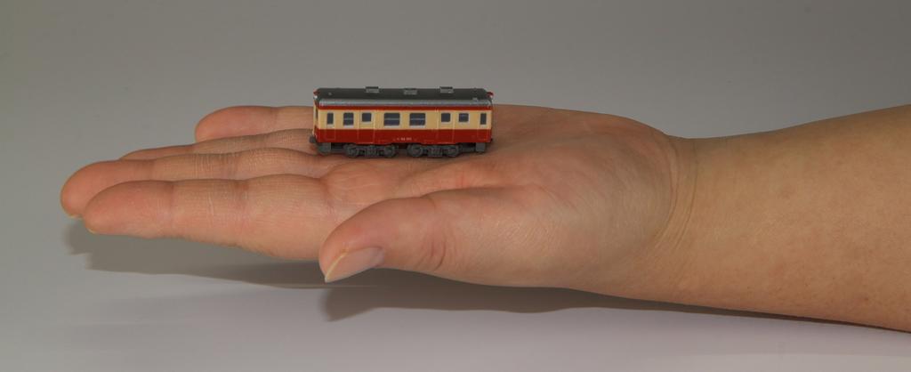 Rokuhan Z Gauge Z Shorty Kiha52 Jernbanemodell Dieselvogn ST002-1